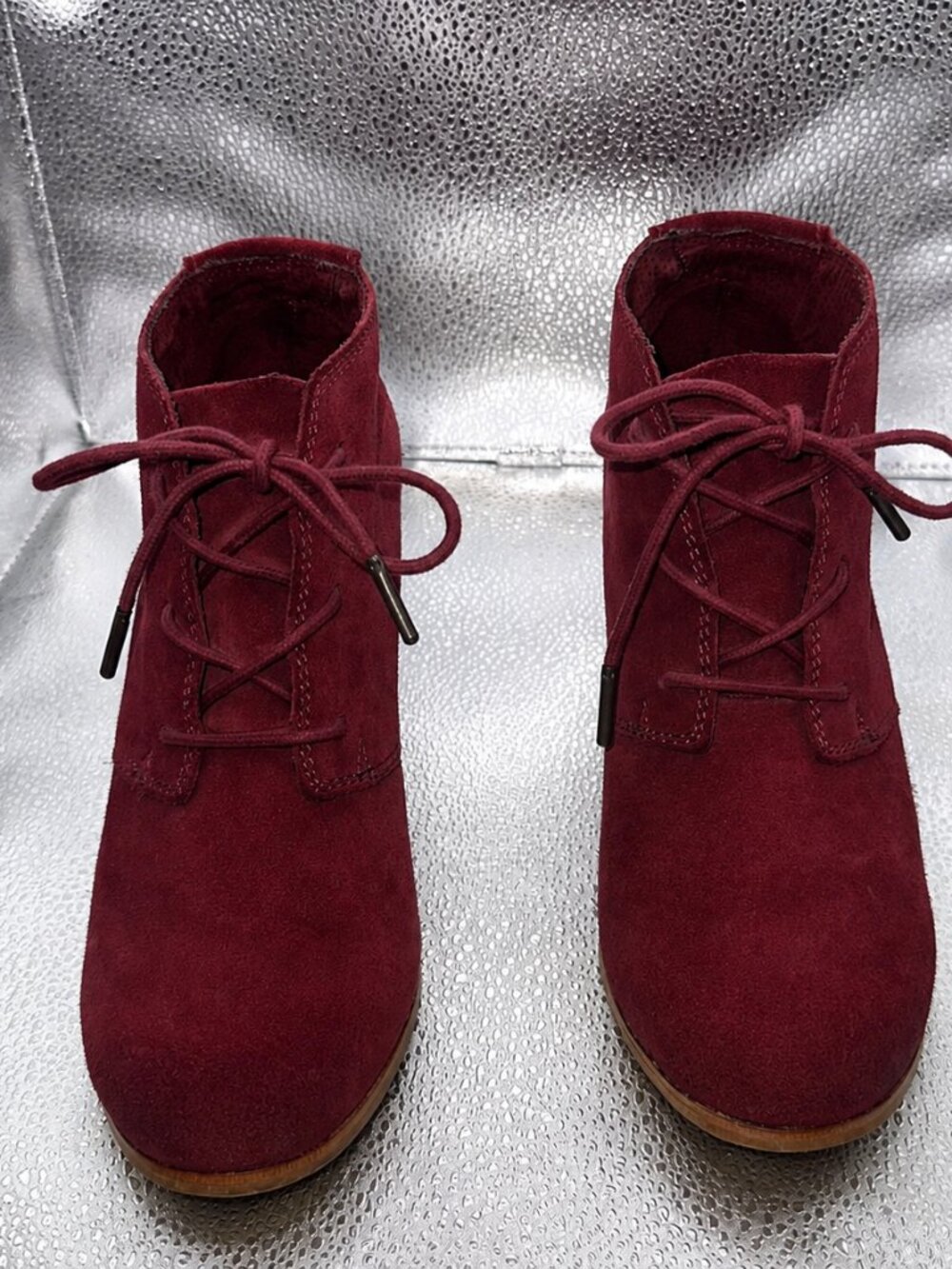 TOMS Distressed Burgandy Suede Booties